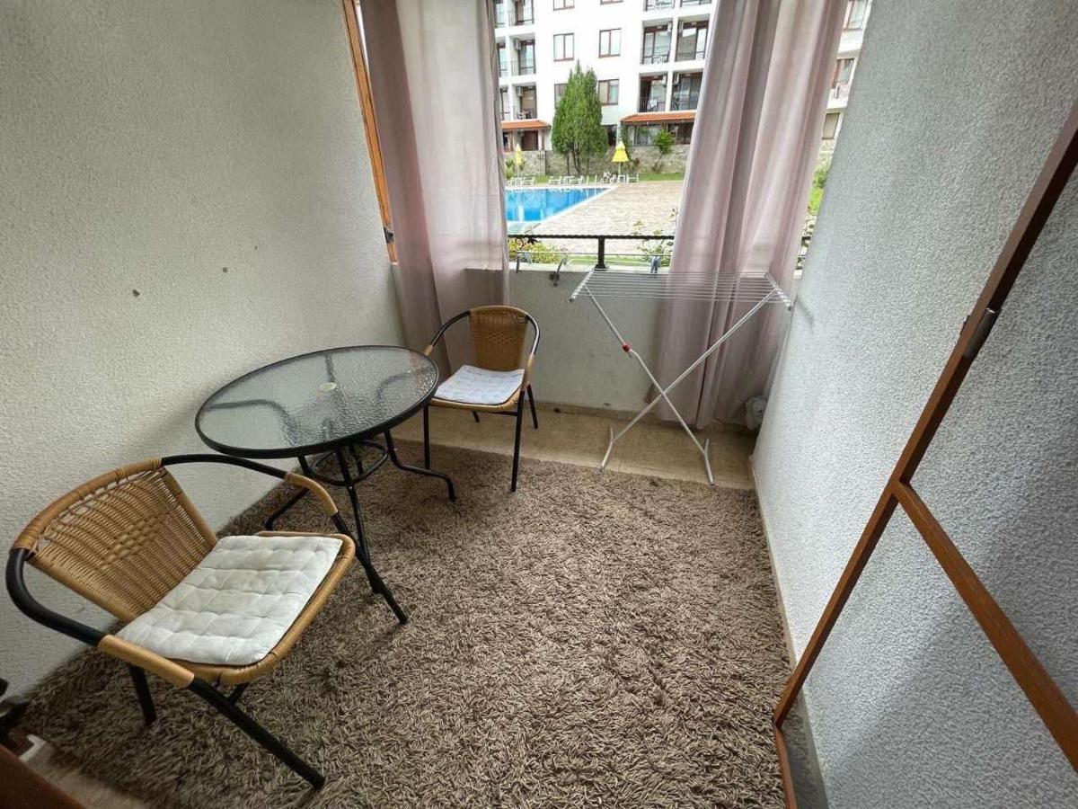 Private Apartments In Apolon Ravda Exteriér fotografie