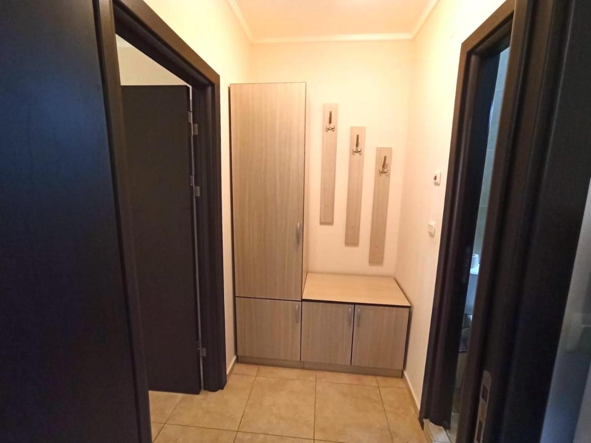 Private Apartments In Apolon Ravda Exteriér fotografie