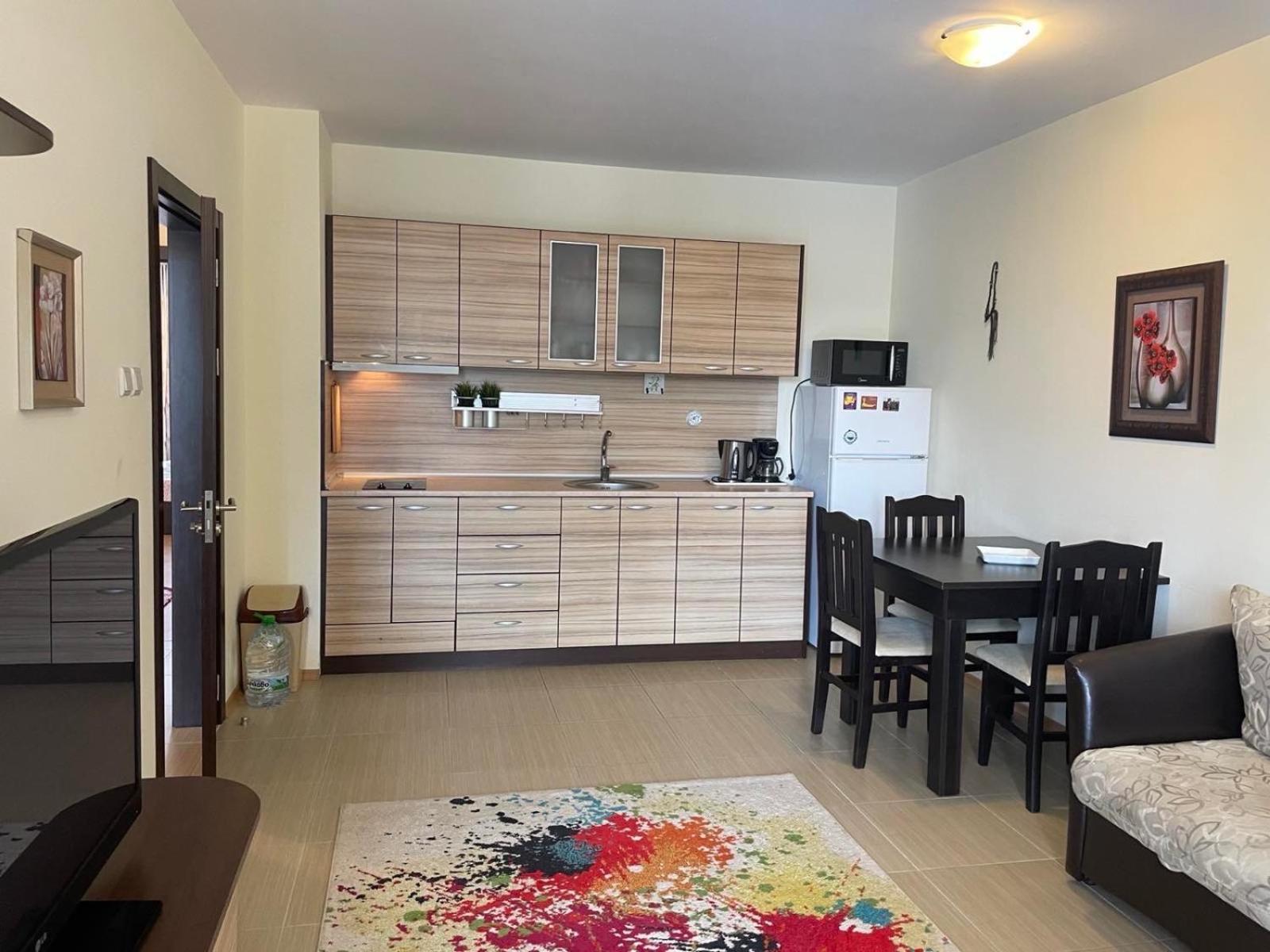 Private Apartments In Apolon Ravda Exteriér fotografie