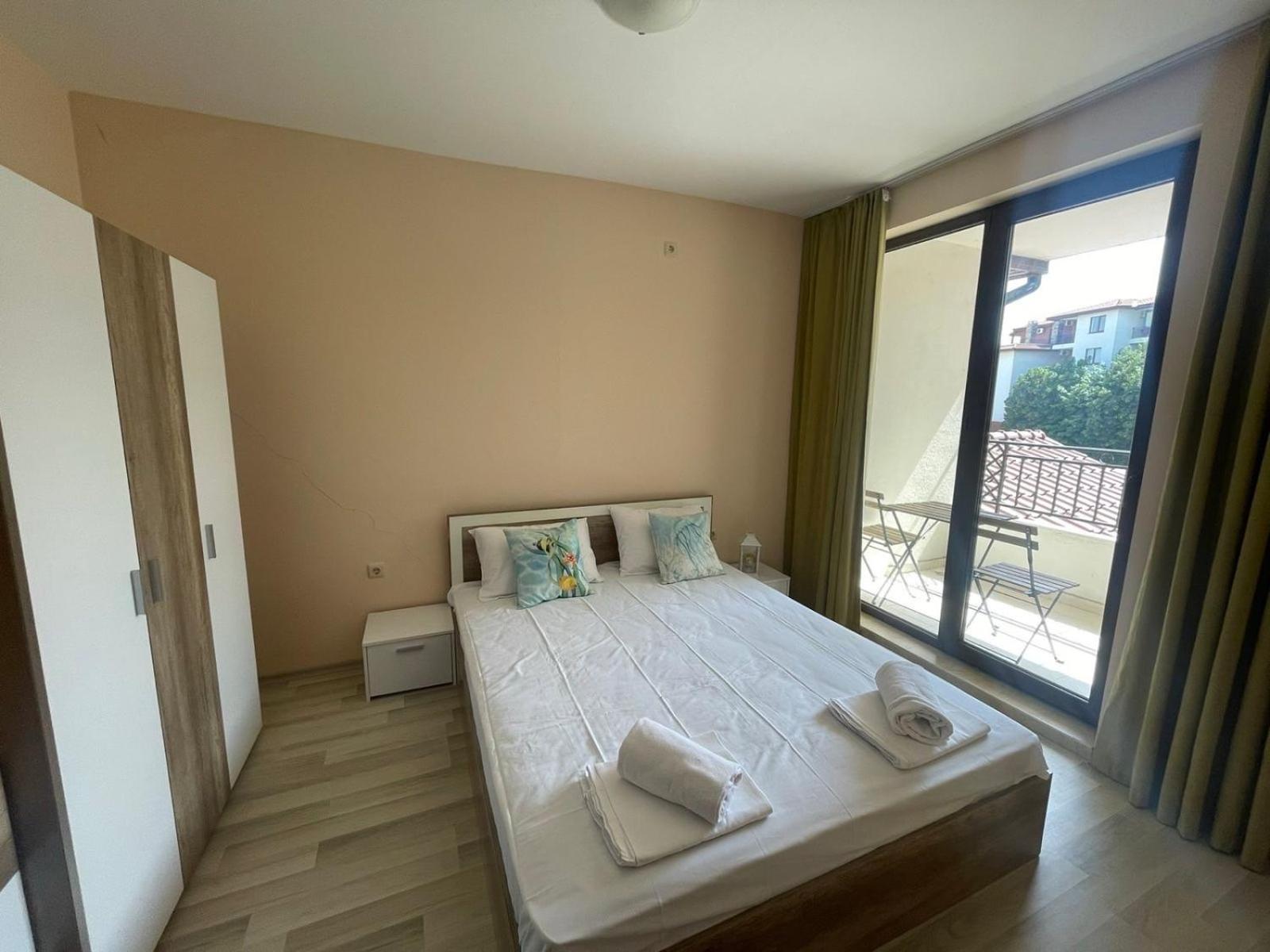 Private Apartments In Apolon Ravda Exteriér fotografie