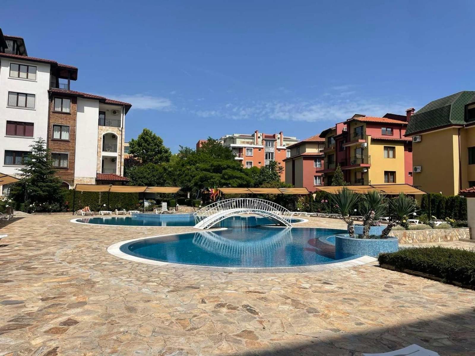 Private Apartments In Apolon Ravda Exteriér fotografie